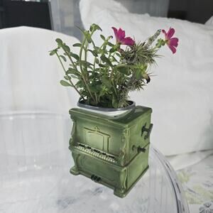 Vintage Musical Piano Planter Pen Trinket Holder by RELPO